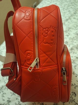 Mochila Hello Kitty Roja 50 Aniversario