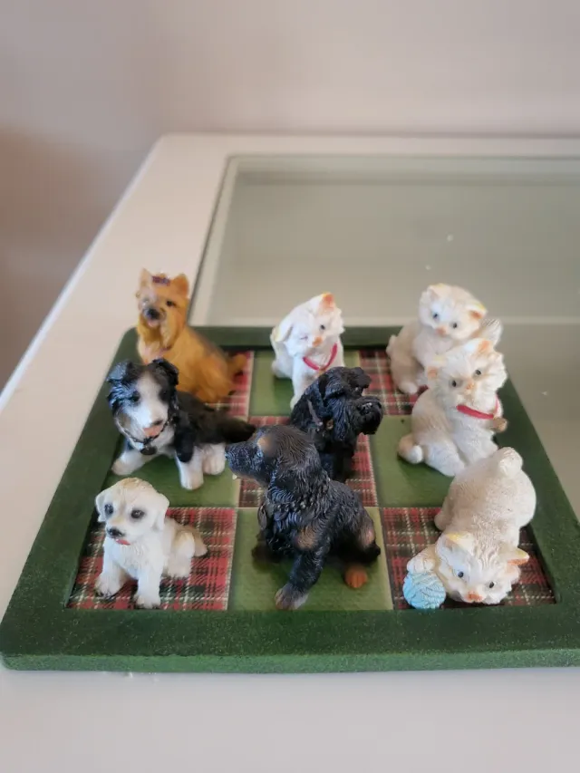 Juego Tres en Raya Perros y Gatos