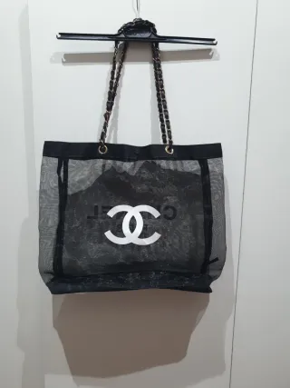 Borsa a tracolla Chanel nera e argento