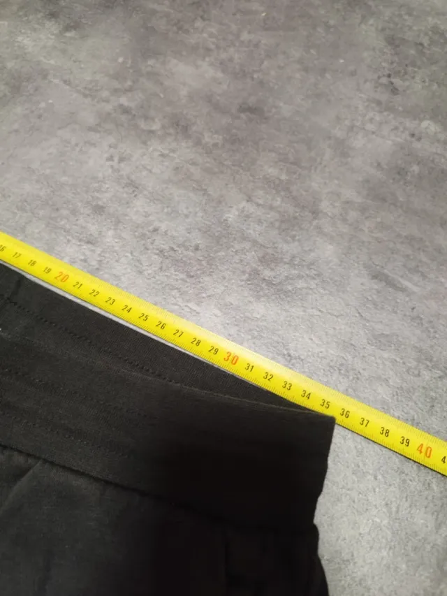 Jogger Adidas Negro Logo Bordado