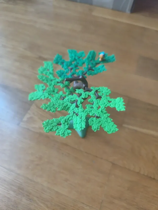Árbol Playmobil con pájaro