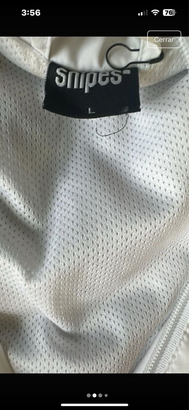 Chaqueta Snipes blanca, azul y roja