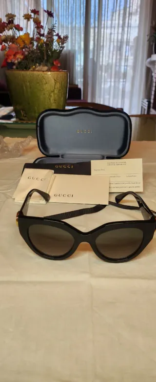 Gafas de Sol Gucci Negras y Marrones