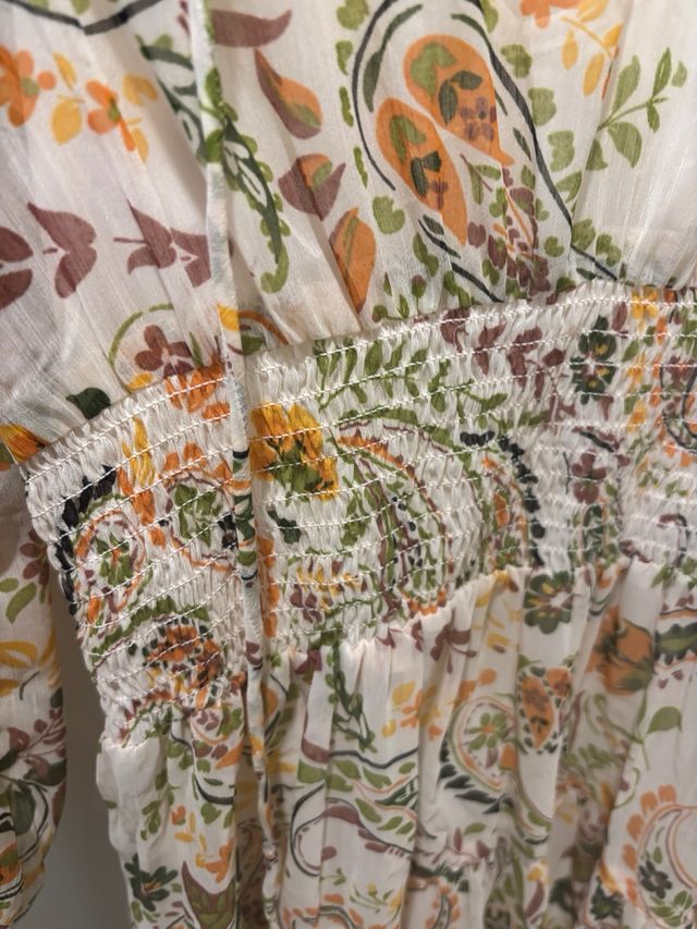 Vestido estampado Stradivarius Talla M