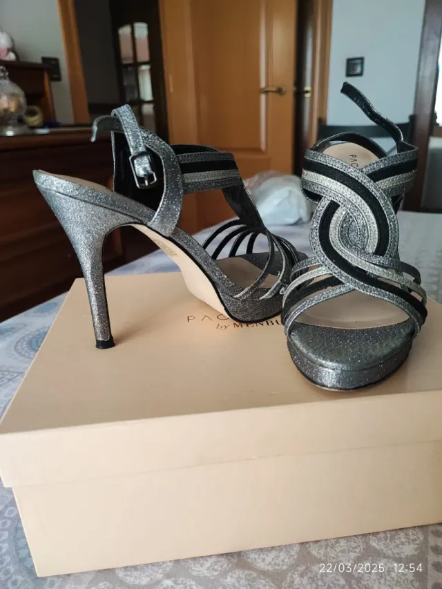 Paco Gil Zapatos de fiesta plateados