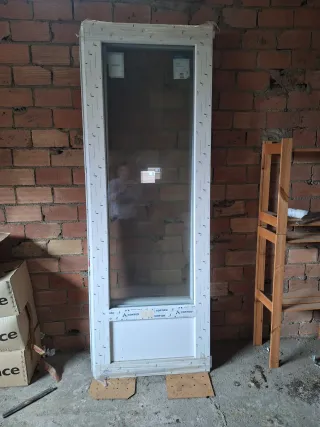 Ventana de PVC con cristal