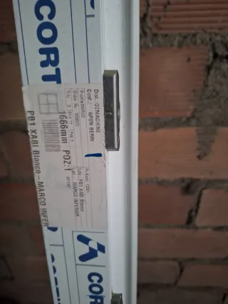 Ventana de PVC con cristal