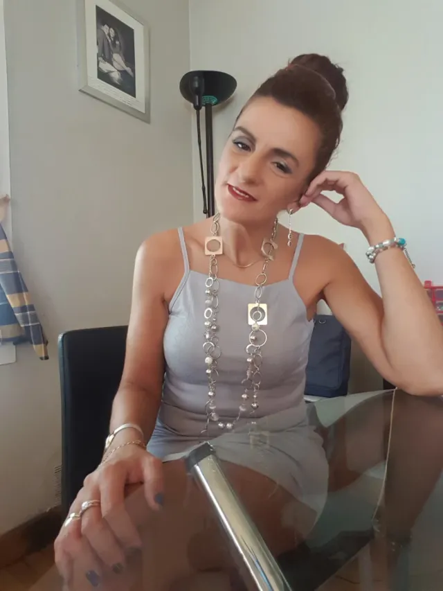 Vestido largo gris tirante fino