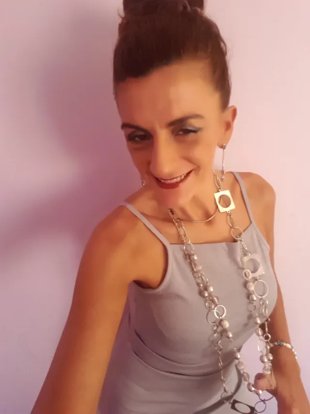 Vestido largo gris tirante fino