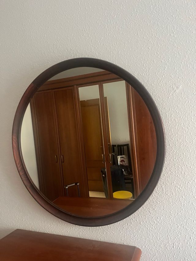 Espejo de madera ovalado. Venta hasta fin de mes