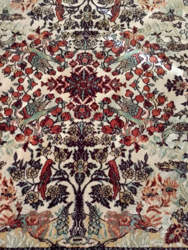 2 Alfombras,una de comedor y una de salón lana.