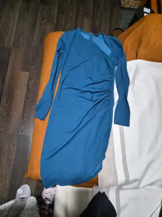 Vestido azul manga larga sin usar