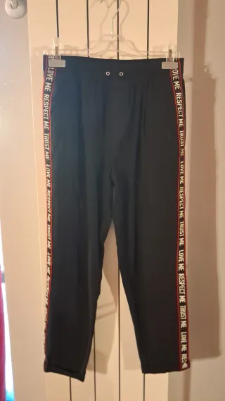 Pantaloni Bershka neri con banda laterale