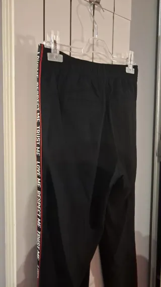 Pantaloni Bershka neri con banda laterale