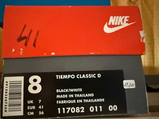 Botas de fútbol Nike Tiempo Clásicas