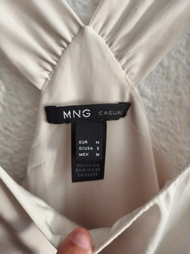 Vestido Mango beige y negra