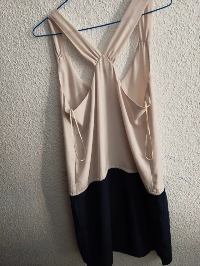 Vestido Mango beige y negra