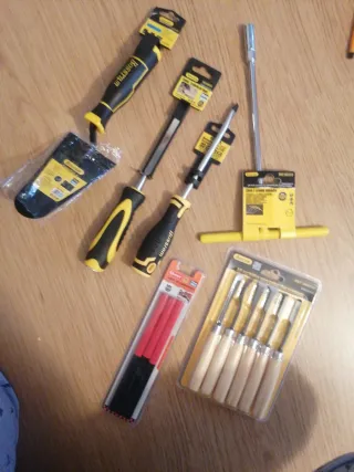 Lote de herramientas varias +REGALO