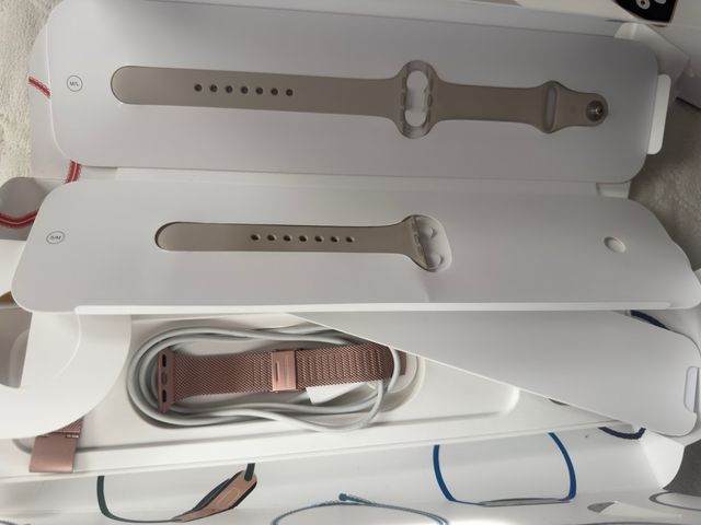 Apple Watch SE 40mm Dorado