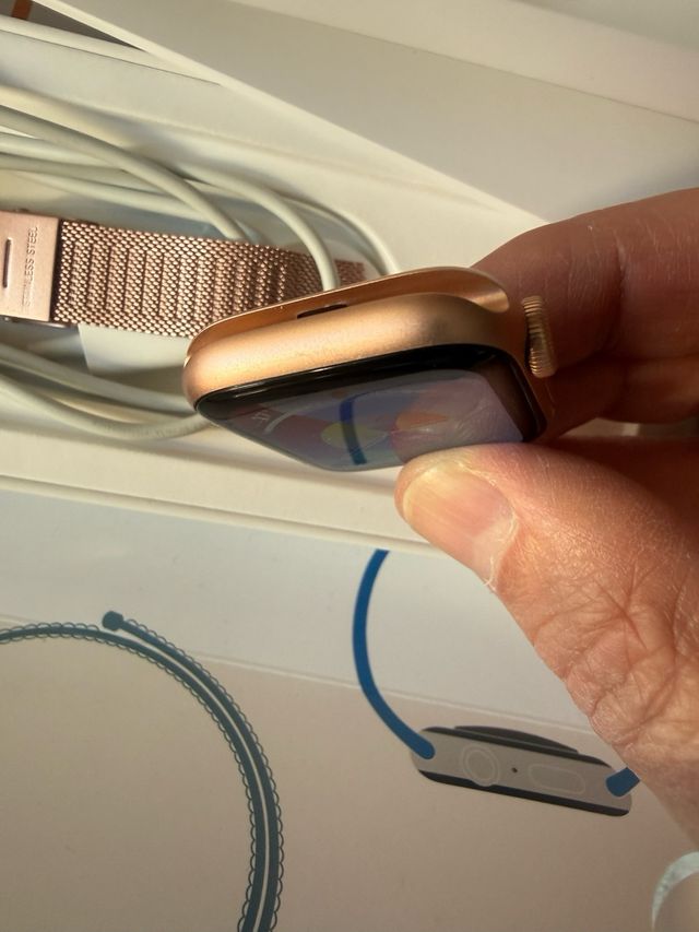 Apple Watch SE 40mm Dorado