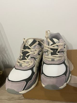 Asics Gel Zapatillas Beige y Gris