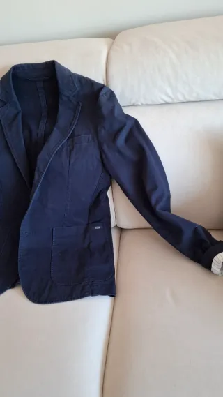 Americana Guess Marino con Elastano