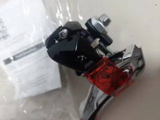 Desviador Delantero de bici Shimano 105 R7000.