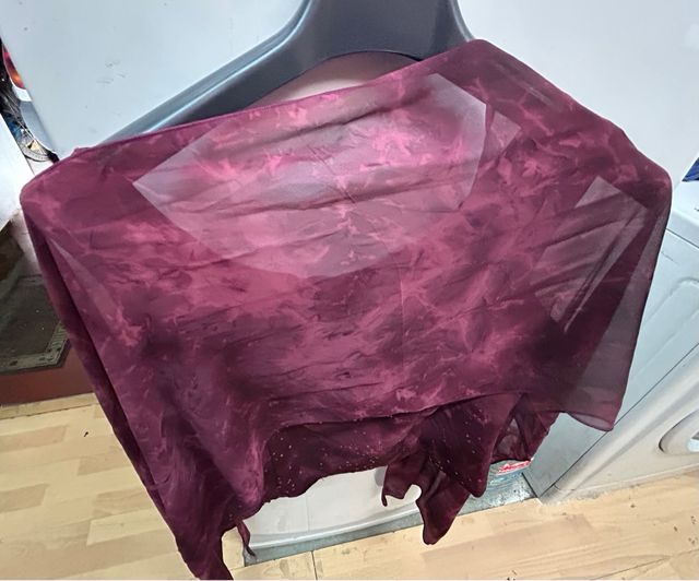 Traje de fiesta color vino, 3 piezas