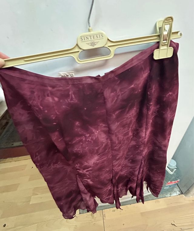 Traje de fiesta color vino, 3 piezas