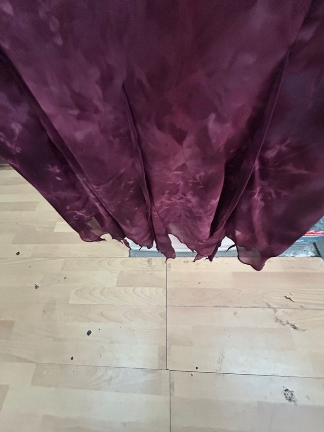 Traje de fiesta color vino, 3 piezas