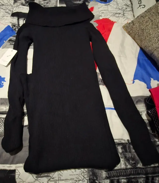 Vestido punto cuello vuelto negro Talla única