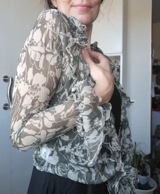 Blusa Zara Seda Beige/verde Talla M