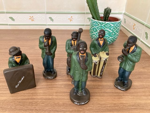 Figurine di musicisti cubani