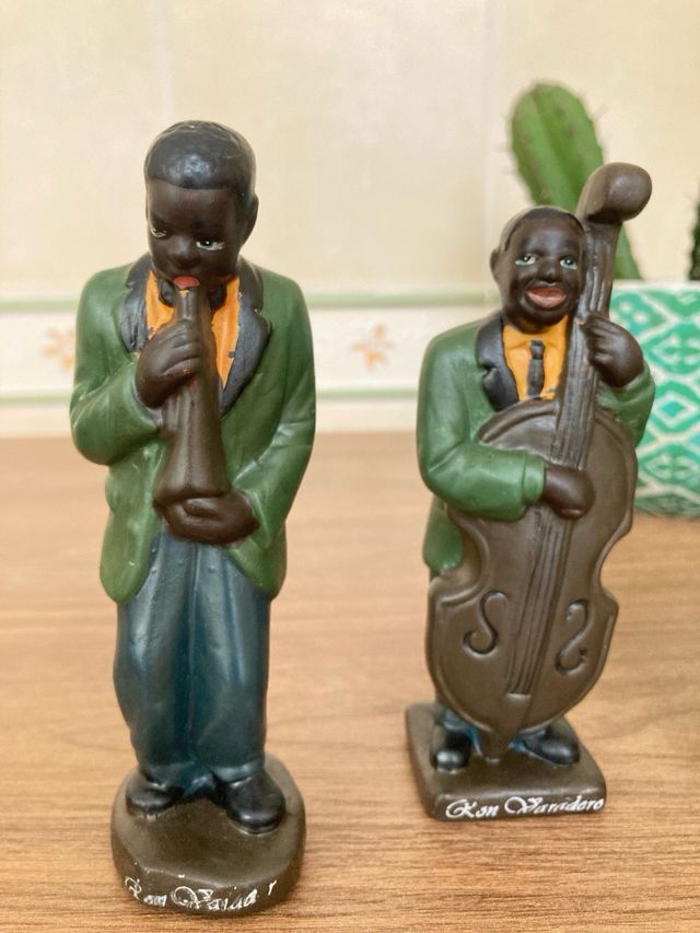 Figurine di musicisti cubani
