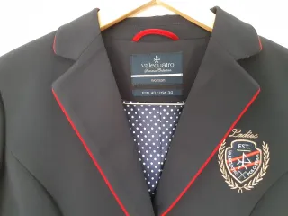 Americana Vale Cuatro Talla 40