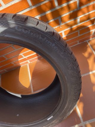 Neumáticos Continental WinterContact 265/40-18