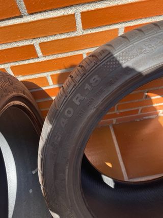 Neumáticos Continental WinterContact 265/40-18