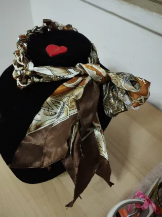 Girocollo catena argentata con foulard