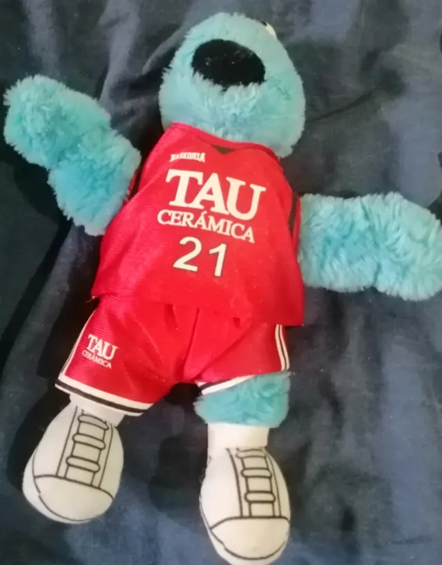 Peluche Tau Cerámica Baskonia 21