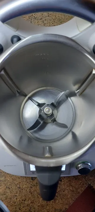 Thermomix TM5 con libros electrónicos.