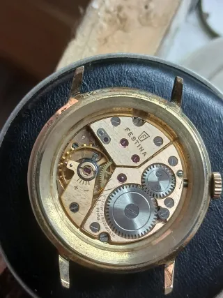 Reloj Festina Cuerda Caballero Dorado/Marrón