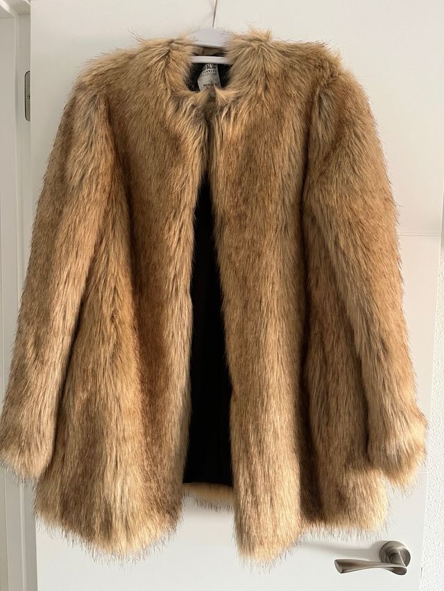 Abrigo pelo Zara beige/marrón
