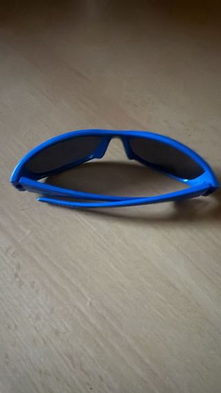 Gafas de sol infantiles azules