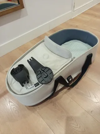 Capazo Bugaboo Bee 5 con adaptadores