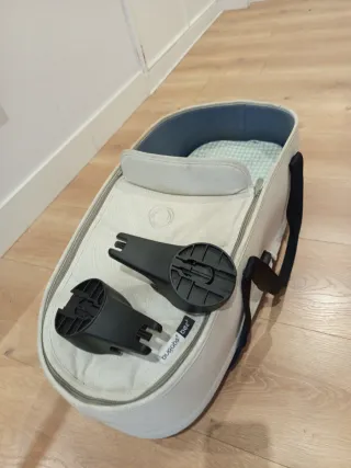 Capazo Bugaboo Bee 5 con adaptadores