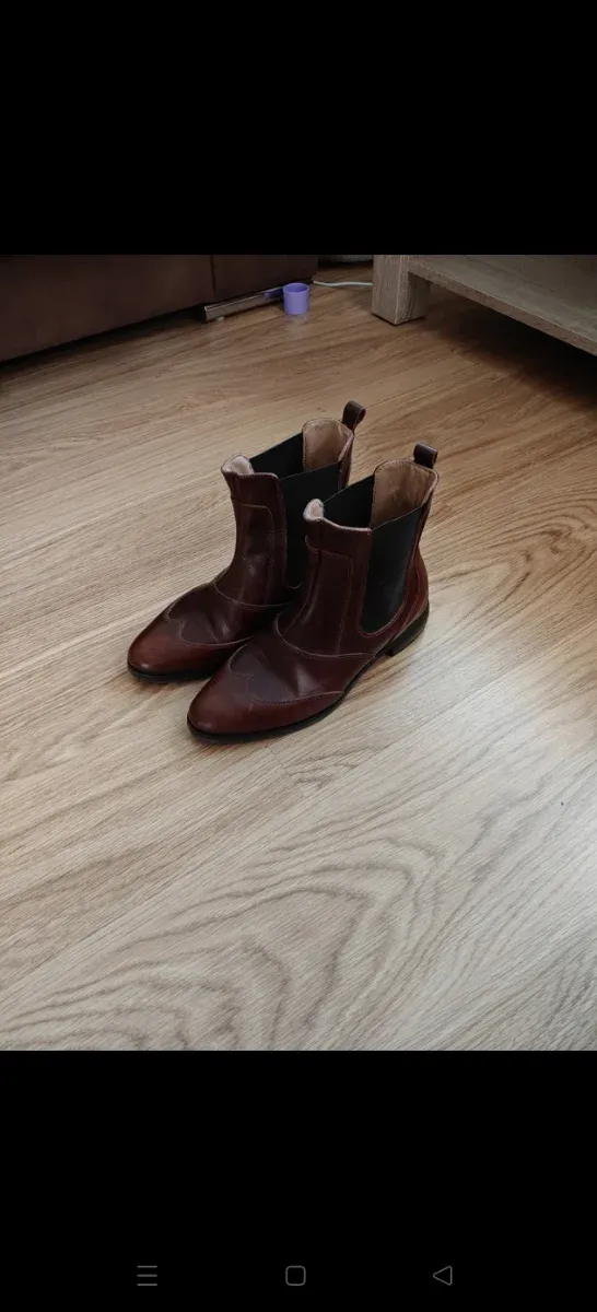 Botines Chelsea piel marrones