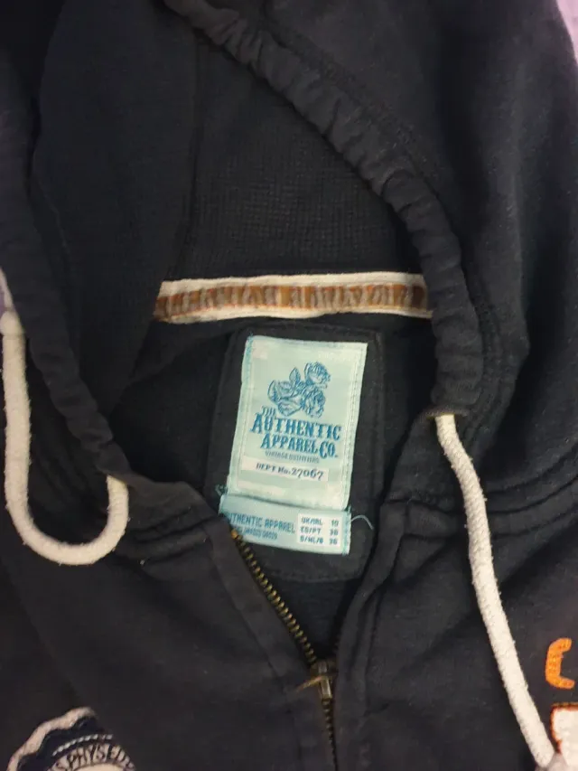 Sudadera Campus NY 28 Negra y Naranja