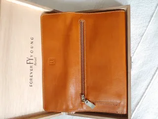 Cartera de piel Forever Young
