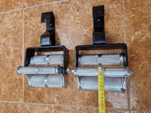 Mangos de triple agarre