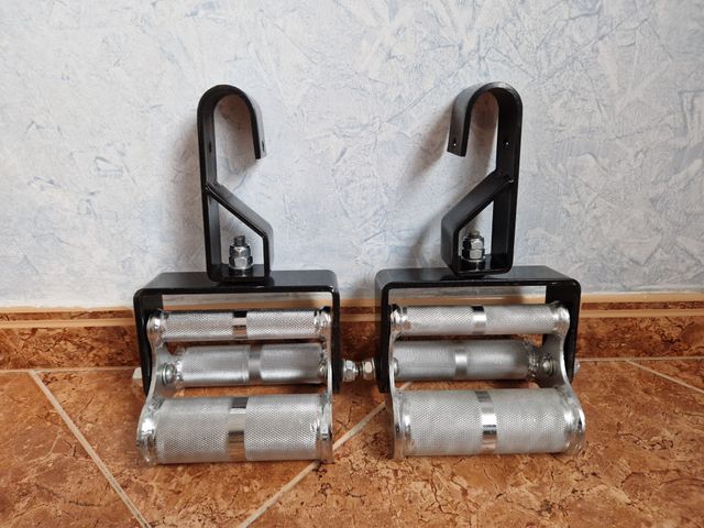 Mangos de triple agarre